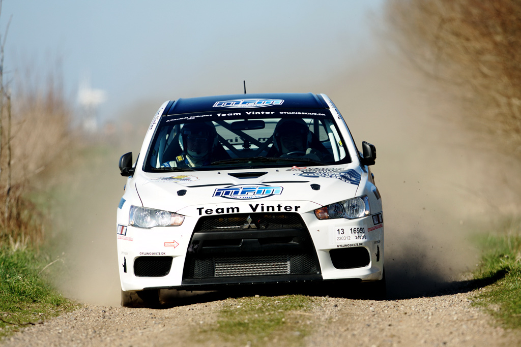 Claus Vinter i sin Mitsubishi Lancer Evo X er en af deltagerne i det nye Danish Rally Championship Group N 2012.
(Foto: Johnny Pedersen)